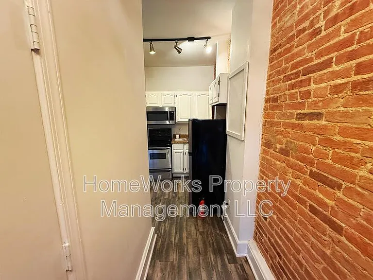 1824 Saint Paul St #3 — Photo 9