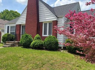 520 N Pleasant St, Independence, MO 64050