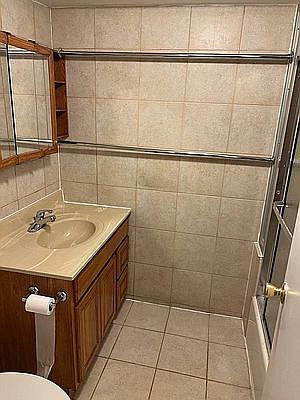 2nd image of 411 59th St #1