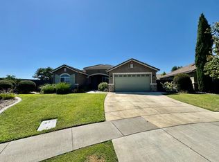 1122 Lancaster Way, Yuba City, CA