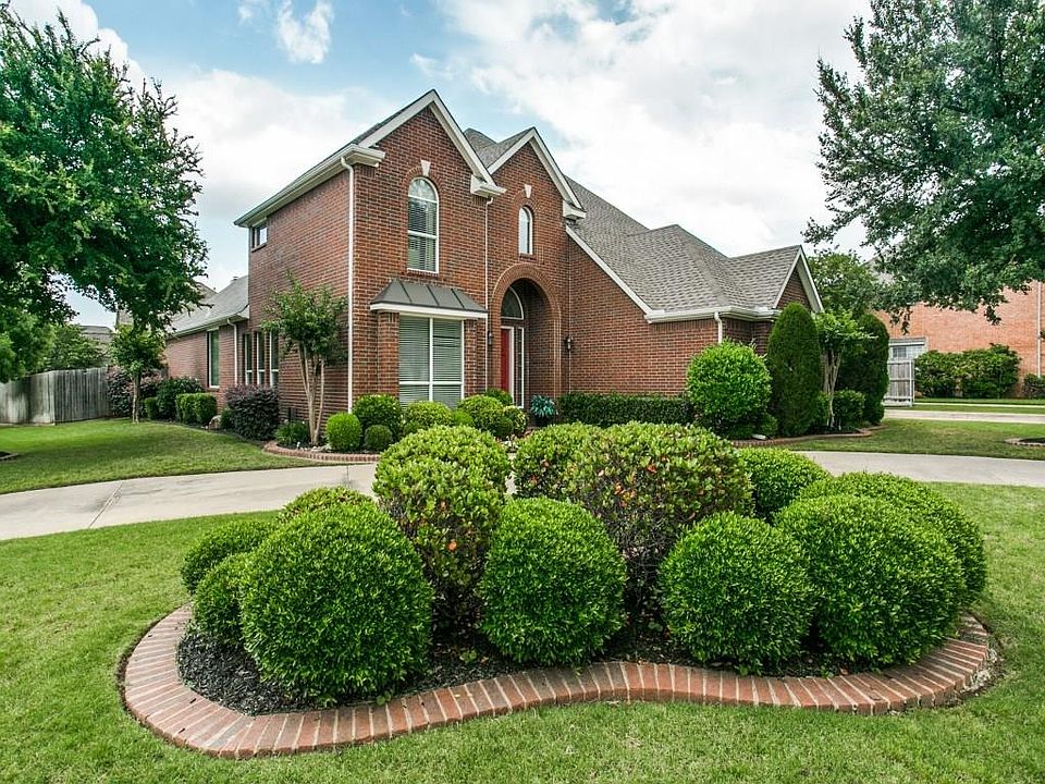 1st image of 105 Waterford Dr