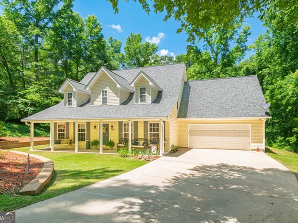 159 Hutchinson Lake Rd, Senoia, GA 30276