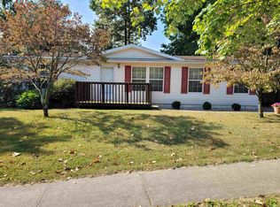 4215 W Chisolm Ct, Bloomington, IN 47403