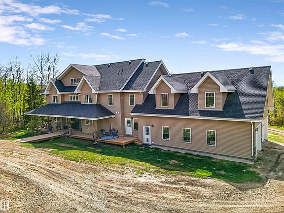 3rd image of 7424 Township Rd #520