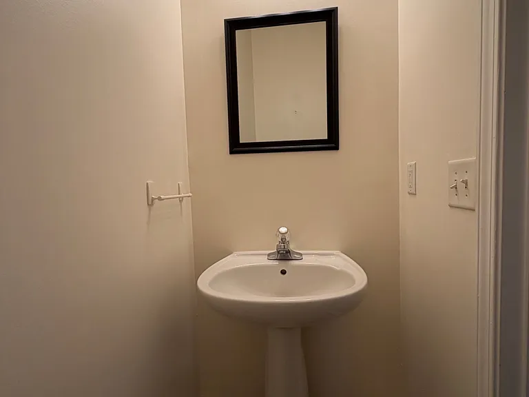 644 Kenridge Dr — Photo 14