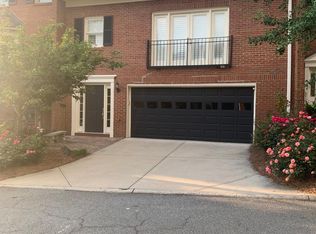 3873 Roswell Rd NE, Atlanta, GA 30342