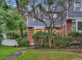 44 Snowden Ave, Ossining, NY 10562