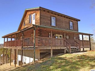 2363 Jim Henry Rd, Dandridge, TN 37725