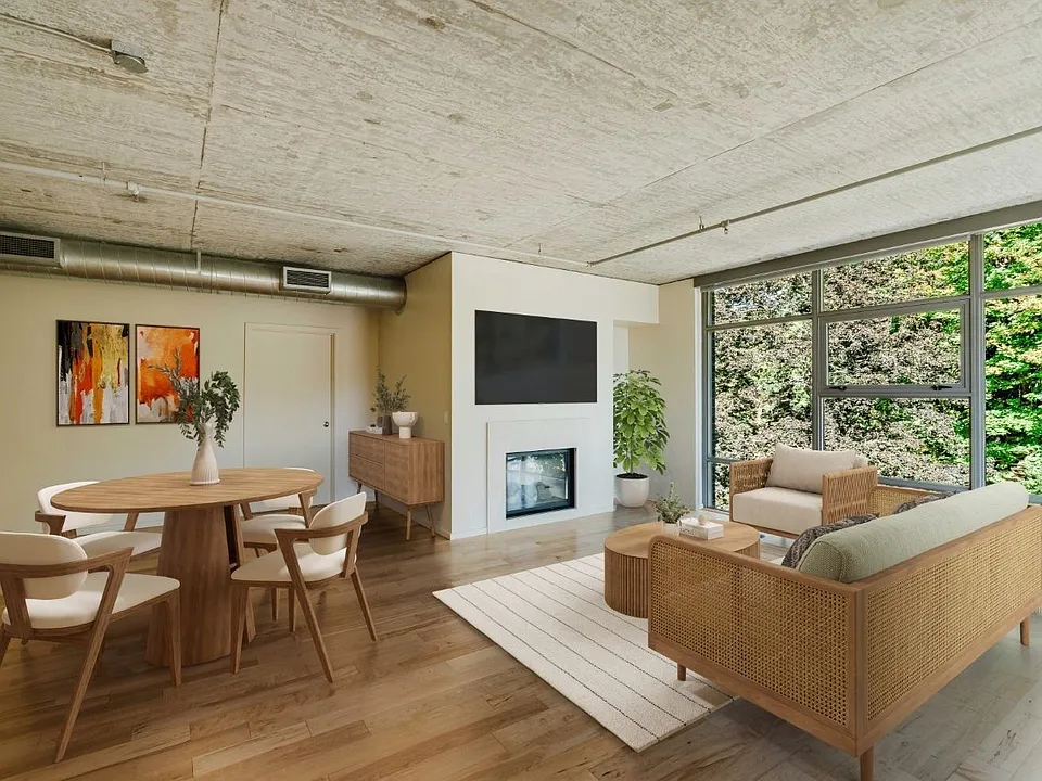 2x2 Living entrance
