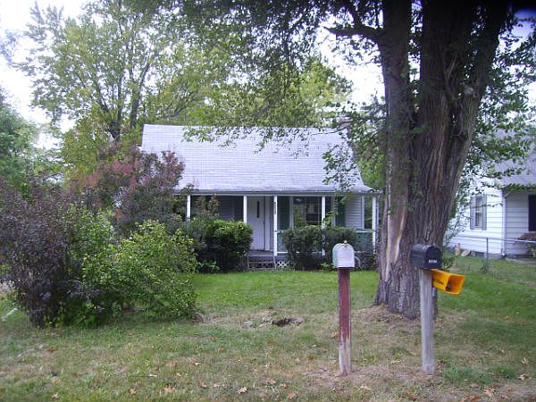 1st image of 52707 Francis St