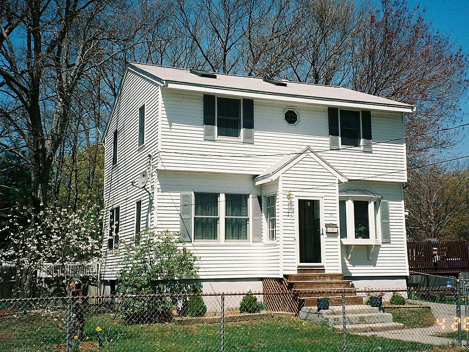 completely renovated colonial