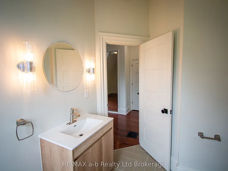 66 Daly Ave #5 — Photo 19