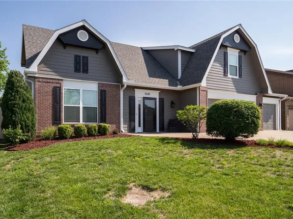 5618 Silverstone Dr, Lawrence, KS 66049