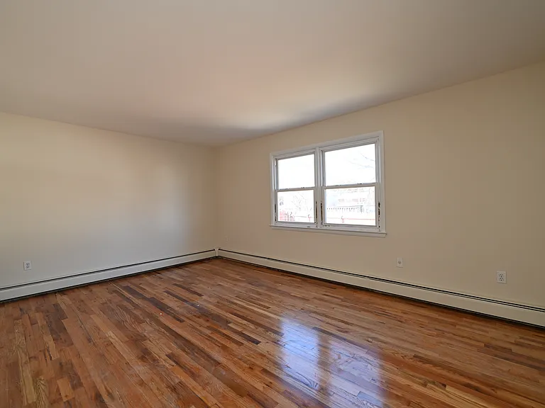 55 Goodall St #1 — Photo 4