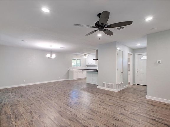 5th image of 1701 Alleghany Dr