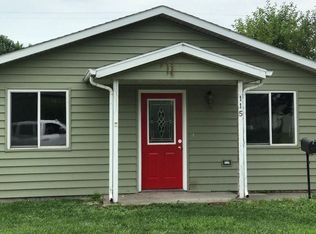 115 Adams Ave, Norfolk, NE 68701