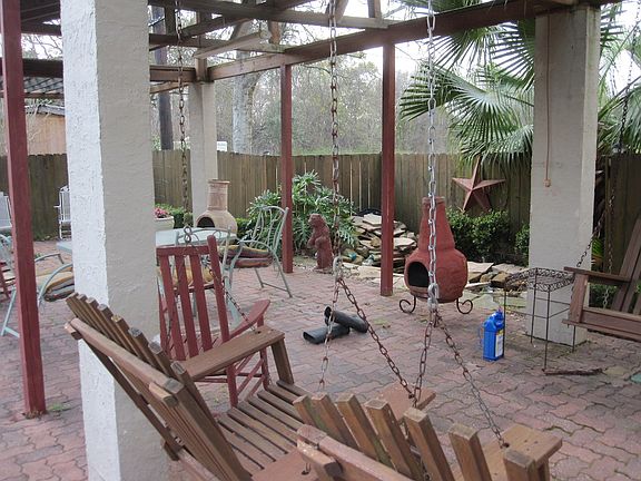 3rd image of 3010 Nashville Ave