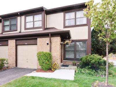 306 Kingswood Ln, Wheeling, IL, 60090
