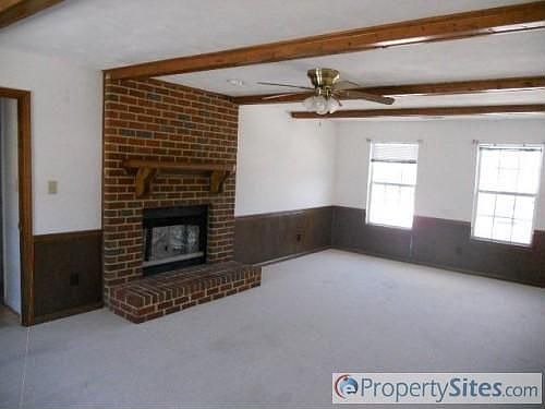4th image of 1700 Grindstone Ct