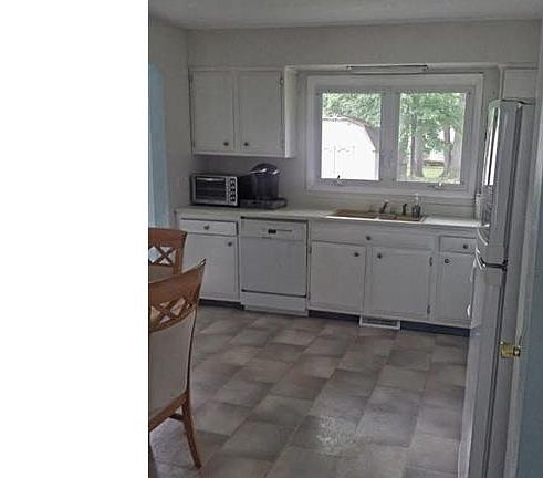 2nd image of 34078 Gail Dr