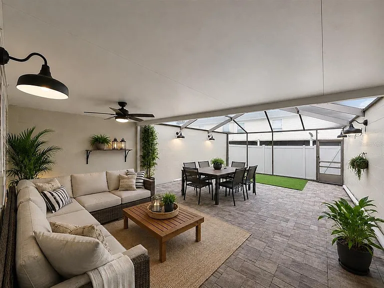 11905 Cypress Vis — Photo 25