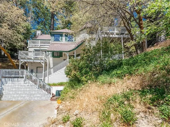 26333 Walnut Hills Dr, Lake Arrowhead, CA 92352