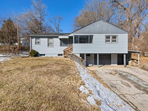2727 W Randolph St, Saint Charles, MO 63301