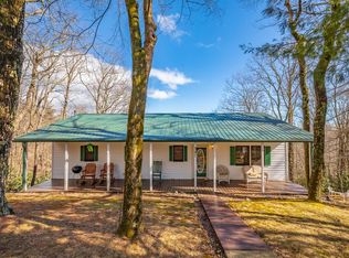327 Bavarian Way, Fancy Gap, VA 24328