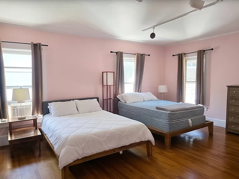 122 Oak St #3 — Photo 4