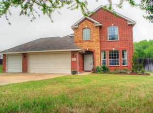521 Northbrook Ave, Oak Pt, TX 75068