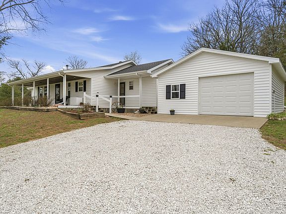 5th image of 1710 Jenkins Road