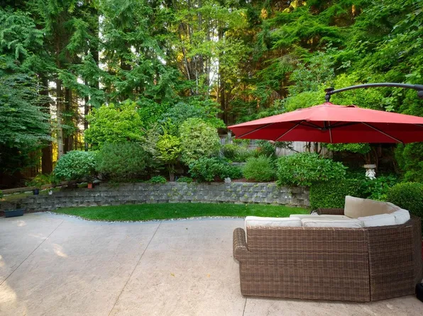 51 Wilkes Creek Dr, Pt Moody, BC V3H 4Z9