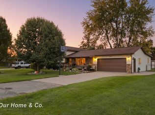 2311 Starlite Dr, Saginaw, MI 48603