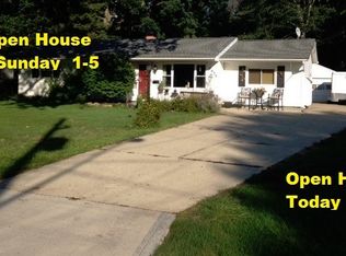 6455 Southgrove Rd, Mentor, OH 44060