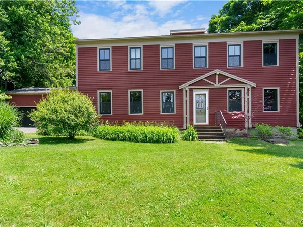302 North St, Manlius, NY 13104
