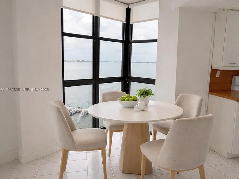 4000 Towerside Ter #1401 — Photo 6