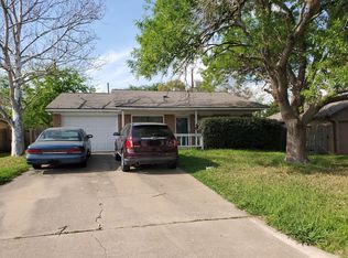 2525 Allen Ridge Dr, Bryan, TX 77802