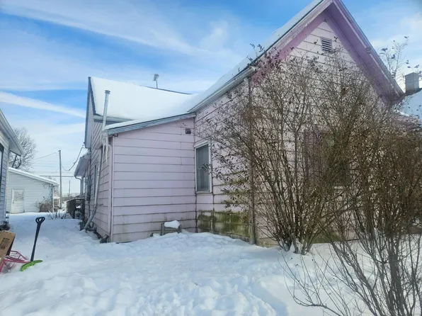 2120 Indiana Ave, Connersville, IN 47331