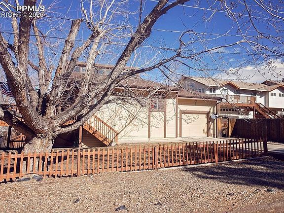 2nd image of 20 Sommerlyn Rd