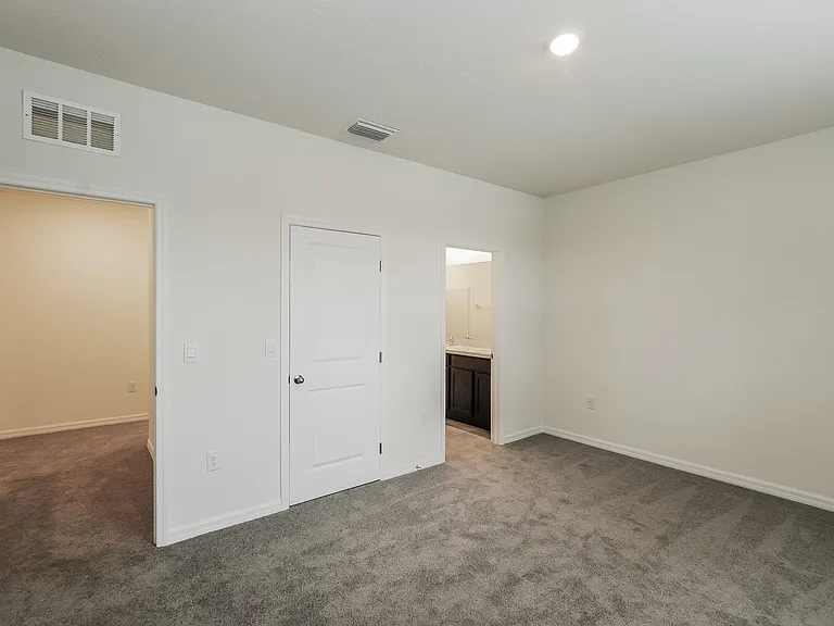 13671 NW 9th Rd — Photo 8