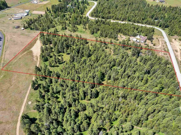 34810 E Wisteria Ln, Chattaroy, WA 99003