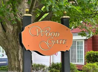 2 Leaf Rd, Delmar, NY 12054