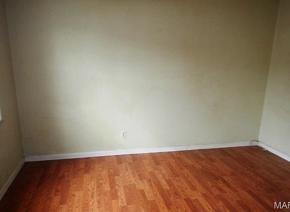 2nd image of 845 Wendevy Ct