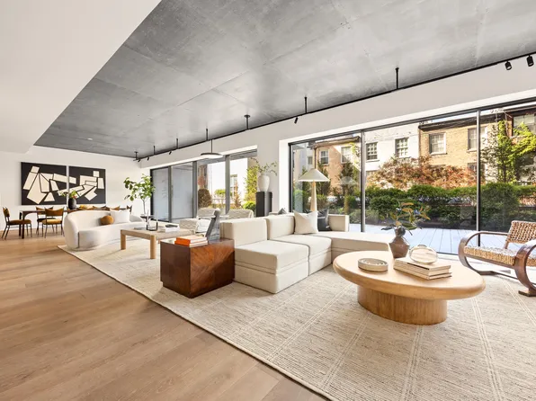 455 West 19th Street image 1 of 29