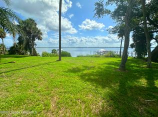 1525 N Indian River Dr, Cocoa, FL 32922