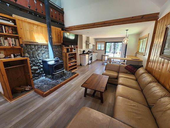 5th image of 101 Orvis Rd