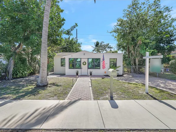 2334 Cleveland Street, Hollywood, FL 33020