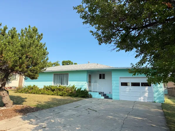 116 Park St, Lewistown, MT 59457