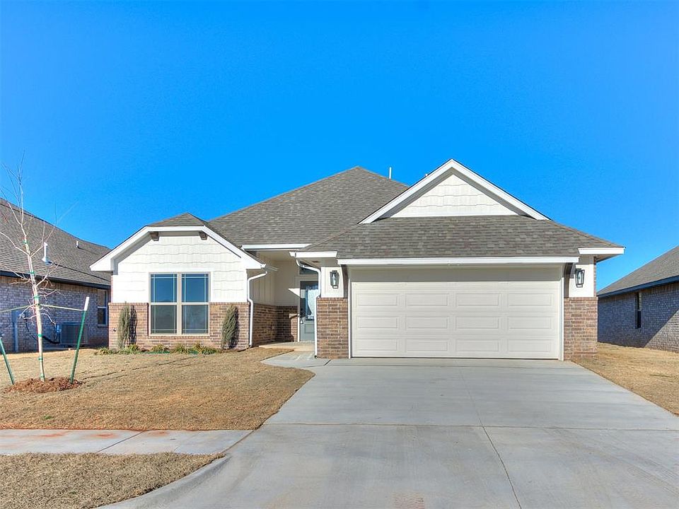 1st image of 14121 Upper Village Dr