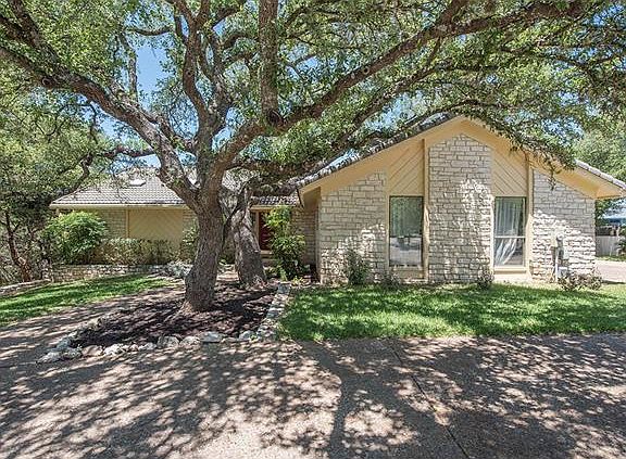 4th image of 309 Duck Lake Dr